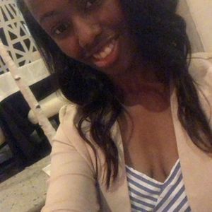 Meet your Posher, Leondra